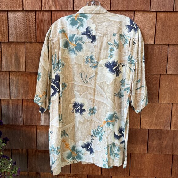 EUC Tommy Bahama Hawaiian Print Short Sleeve Camp Shirt in Men's X-Large - Picture 5 of 8